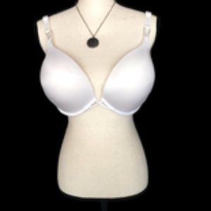NWOT VS T-Shirt Bra